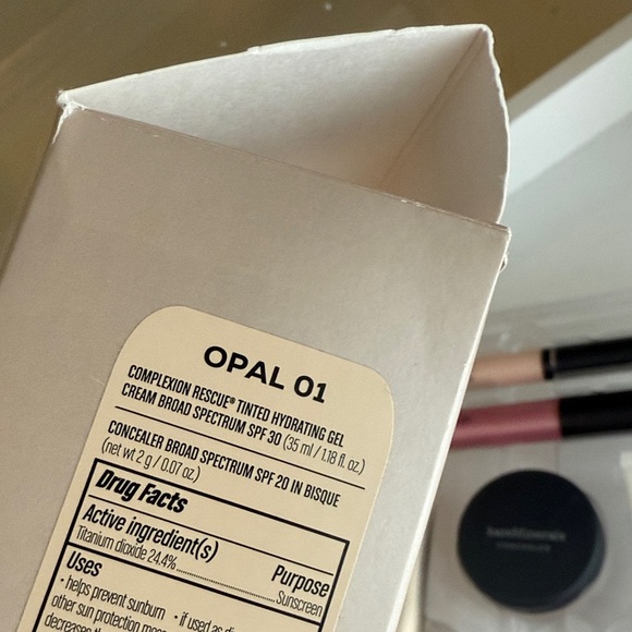 bareMinerals Tinted Perfection Makeup Set - Purple, Black, Pink, Cream - Picture 5 of 5